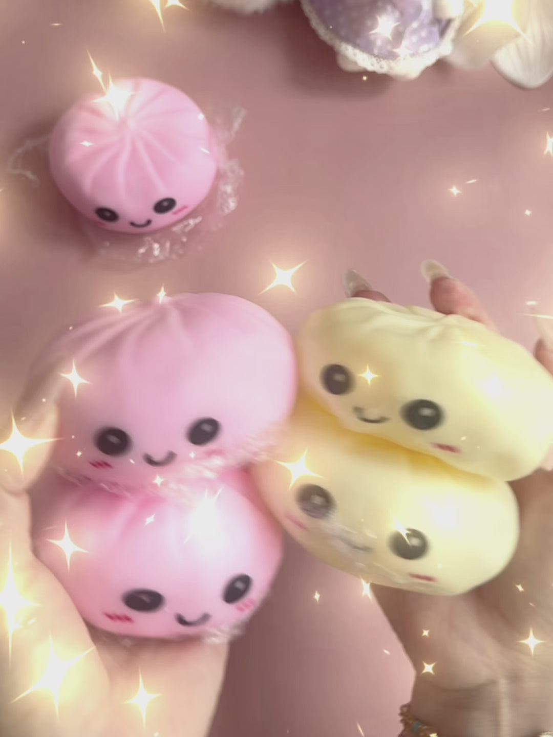 Expressive Dual-Color Bun Squishy - 2 Unique Textures | neads